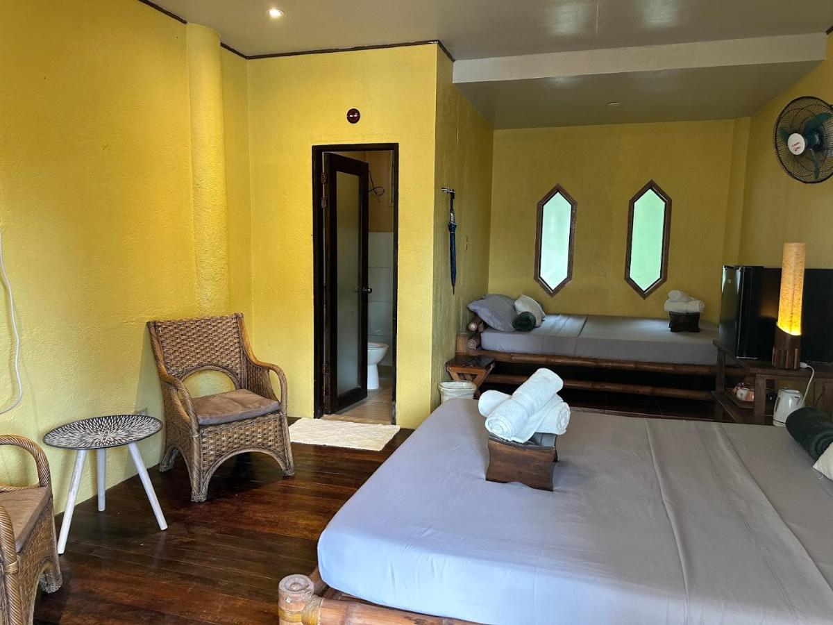 Bed and Breakfast Casita Ysabel Batangas Exterior foto