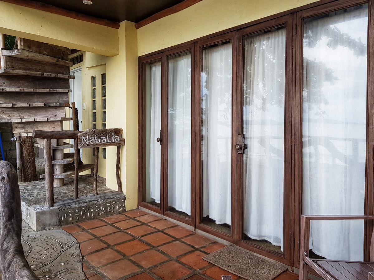 Bed and Breakfast Casita Ysabel Batangas Exterior foto